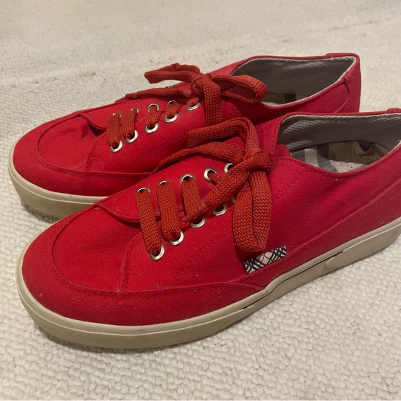Burberry Red Canvas Womens Sneakers S/7 - Picture 1 of 8